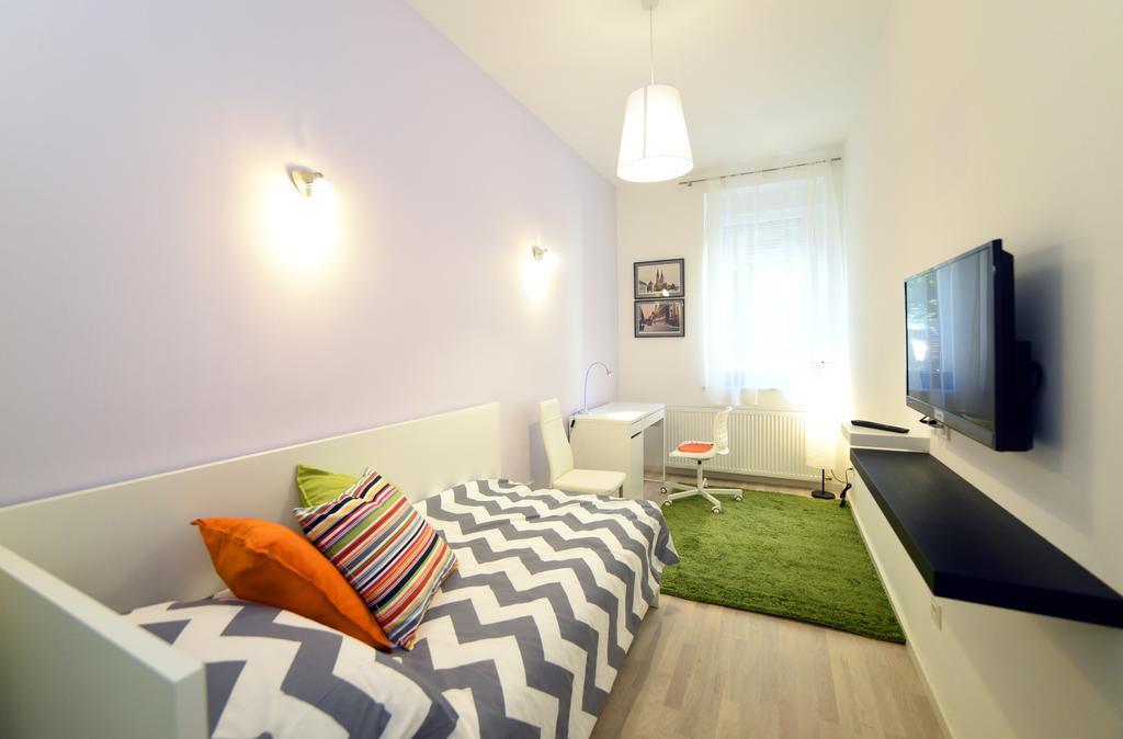 Cosy Central Apartment Zagreb Buitenkant foto